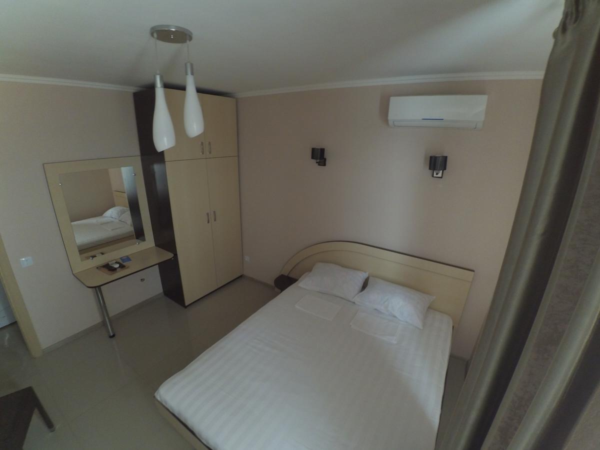 Asteria Hotell Odessa Exteriör bild