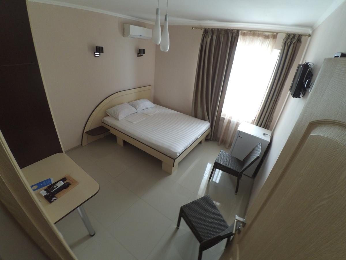 Asteria Hotell Odessa Exteriör bild